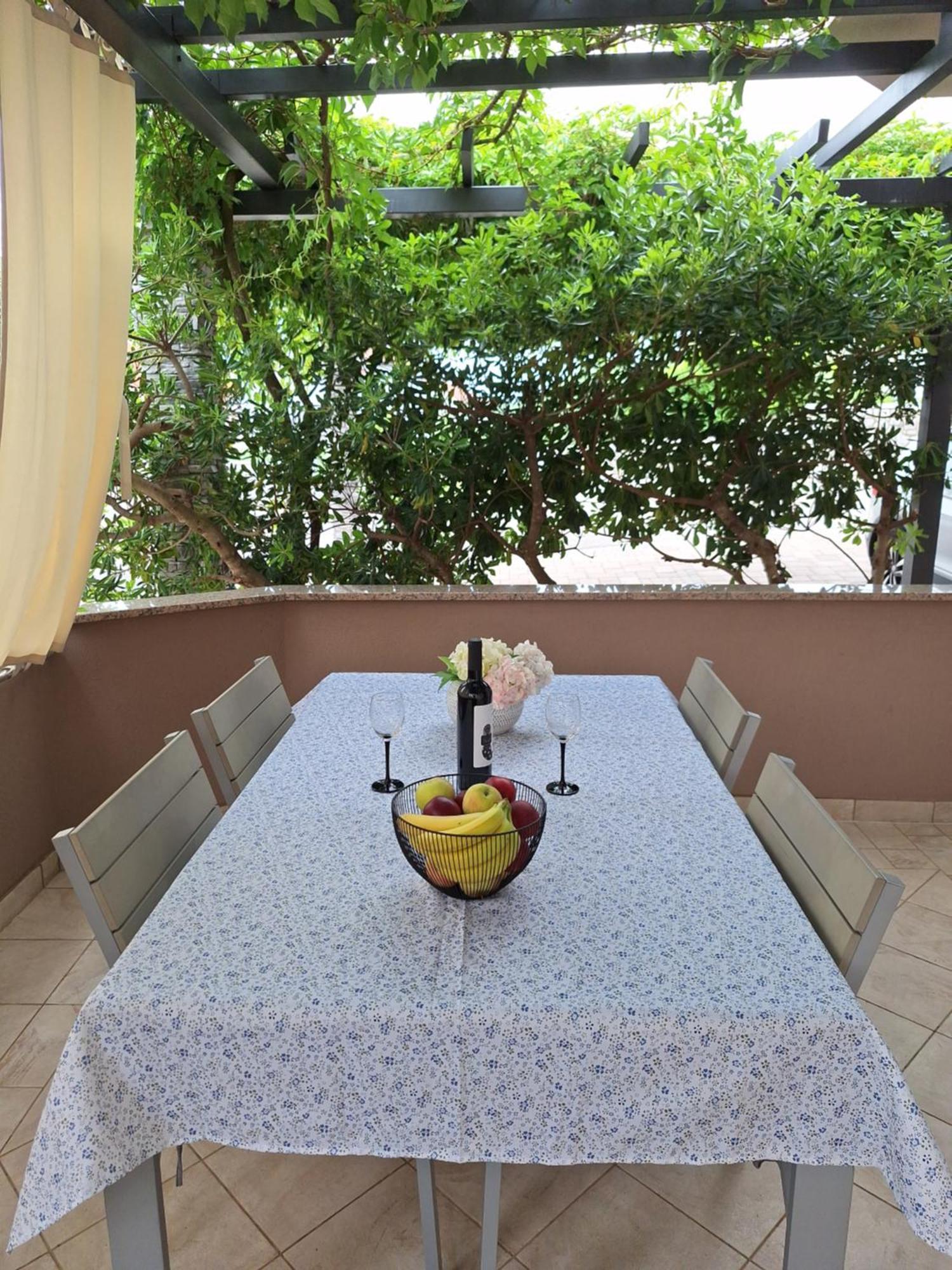 The Golden Island Apartments Veglia Exterior foto